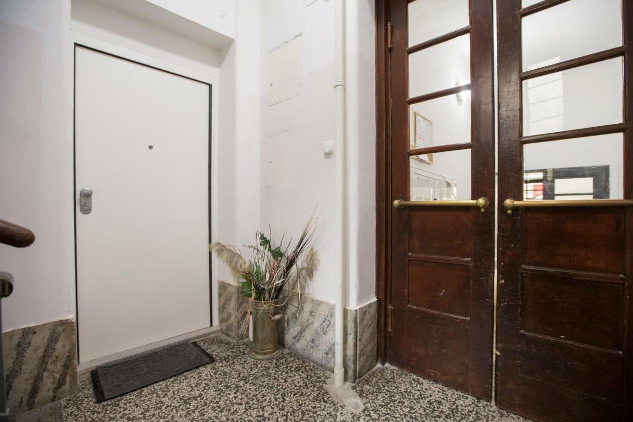 Apartman Pierre Zagreb Exterior foto